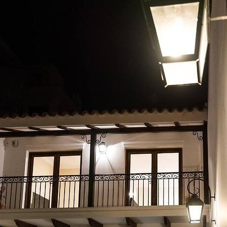 살타 Amplio Departamento Con Excelente Ubicacion 아파트 외부 사진