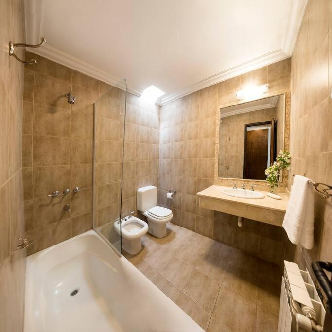살타 Amplio Departamento Con Excelente Ubicacion 아파트 외부 사진